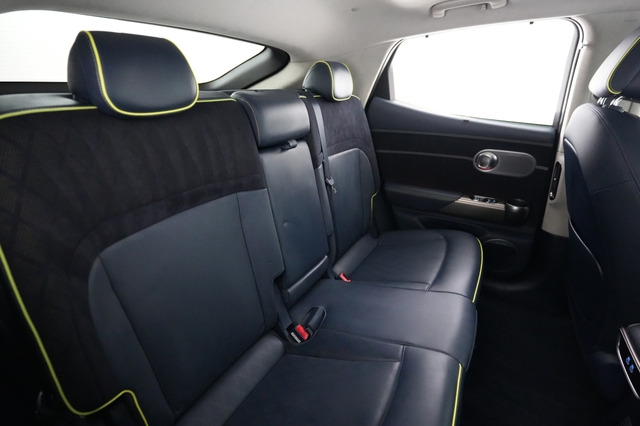 2023 Genesis GV60
