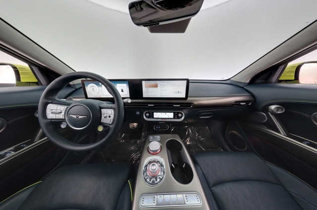 2023 Genesis GV60