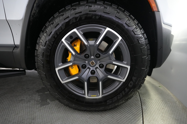 2023 Rivian R1T