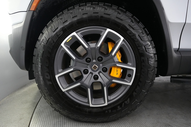 2023 Rivian R1T