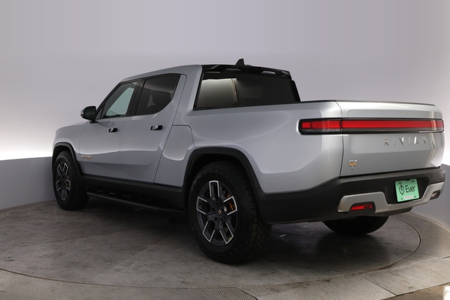 2023 Rivian R1T