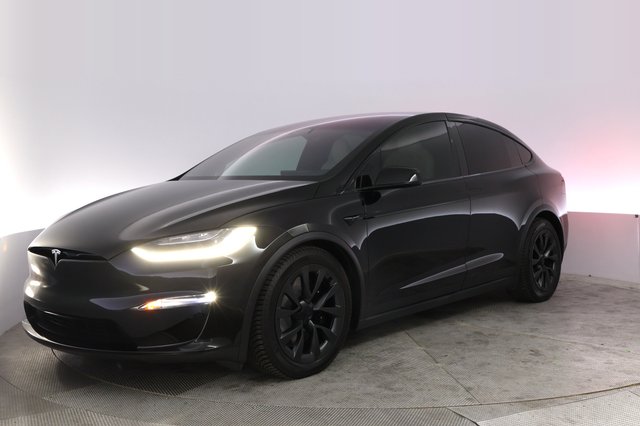 2023 Tesla Model X — VIN 7SAXCBE57PF368633