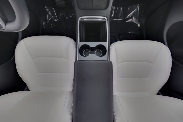 2023 Tesla Model Y — photo 22 of 25