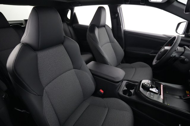 2026 Toyota bZ — photo 18 of 23
