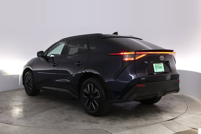 2026 Toyota bZ — photo 13 of 23