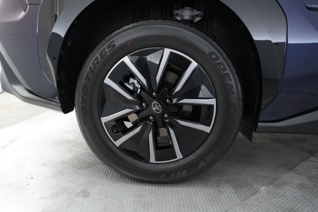 2026 Toyota bZ — photo 17 of 23