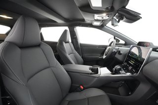 2023 Subaru Solterra — photo 19 of 25