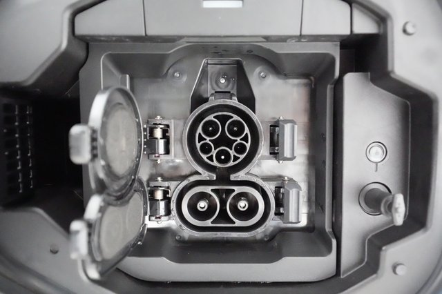 2023 Subaru Solterra — photo 23 of 25