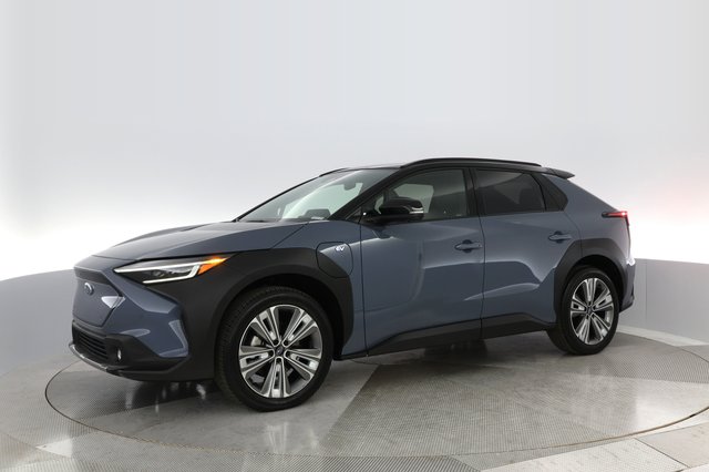 2023 Subaru Solterra — photo 12 of 25
