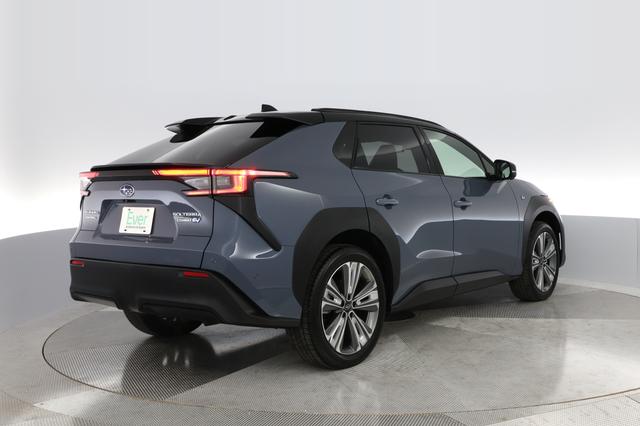 2023 Subaru Solterra — photo 9 of 25