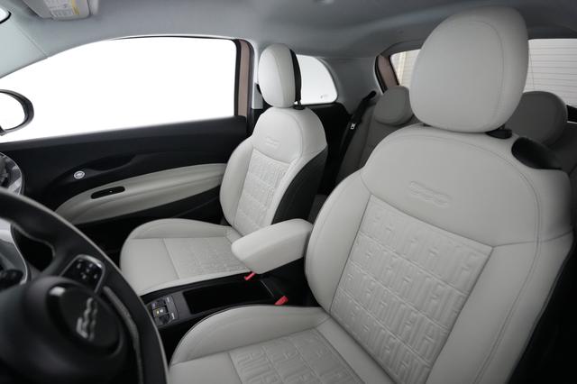 2024 Fiat 500e — photo 3 of 20