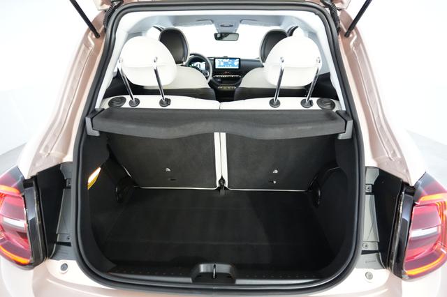 2024 Fiat 500e — photo 6 of 20