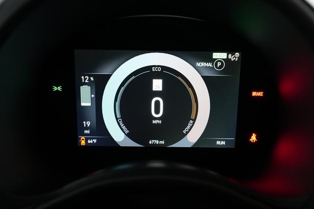 2024 Fiat 500e — photo 5 of 20