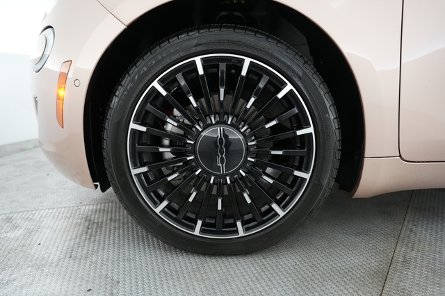 2024 Fiat 500e