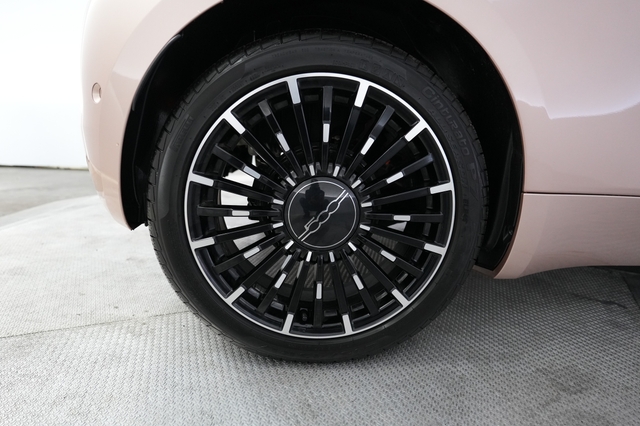 2024 Fiat 500e