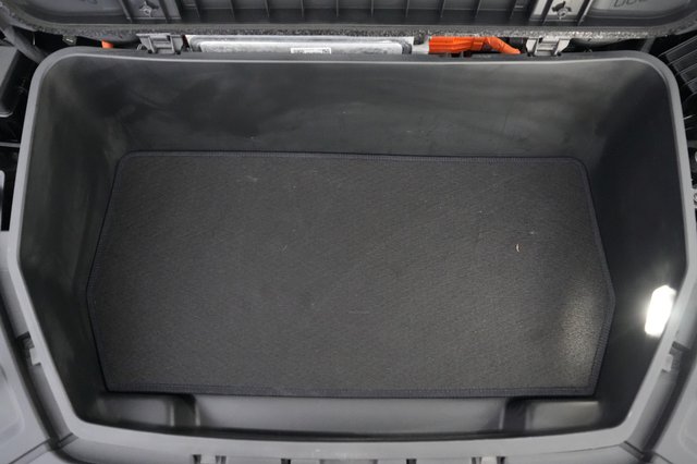 2024 Audi Q8 e-tron — photo 20 of 22