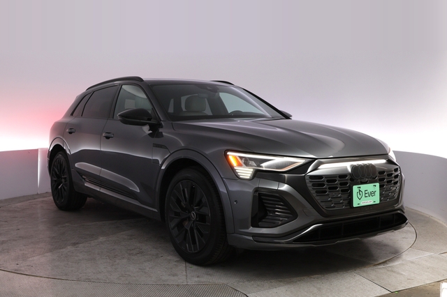 2024 Audi Q8 e-tron