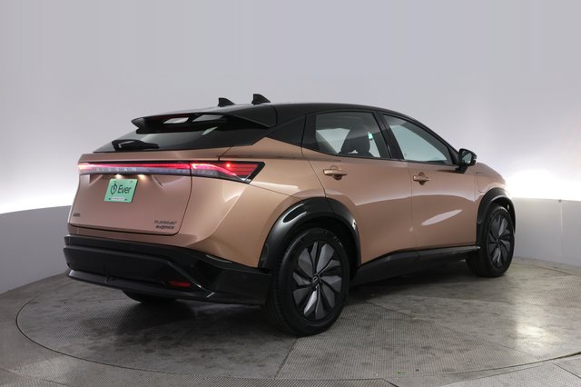2023 Nissan Ariya — photo 2 of 20