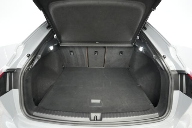 2023 Audi Q4 e-tron Sportback — photo 6 of 20