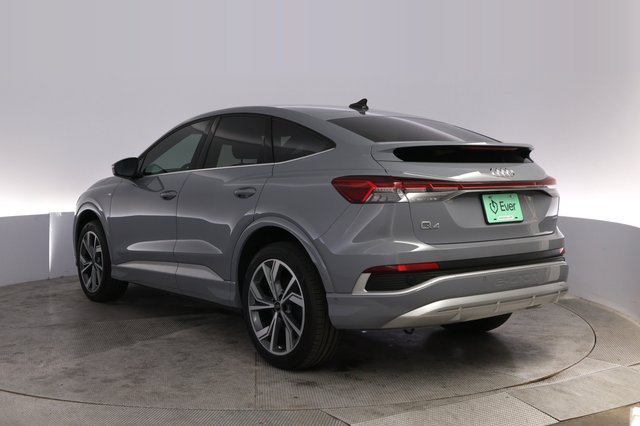 2023 Audi Q4 e-tron Sportback — photo 13 of 20