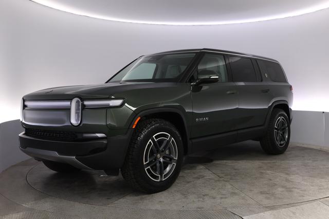 2025 Rivian R1S — VIN 7PDSGBBA5SN049974