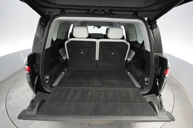 2025 Rivian R1S