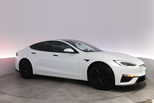2026 Tesla Model S — photo 11 of 20