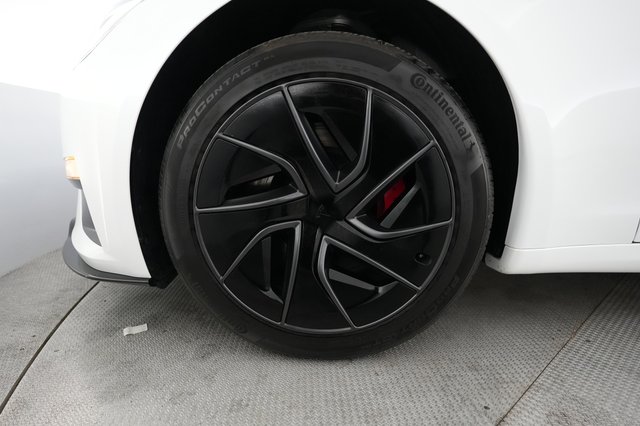 2026 Tesla Model S — photo 15 of 20