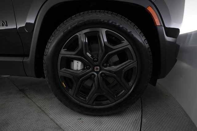 2026 Rivian R1T