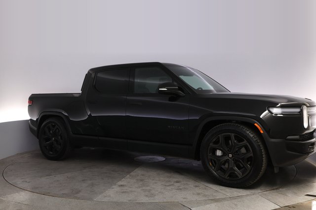 2026 Rivian R1T — photo 11 of 25