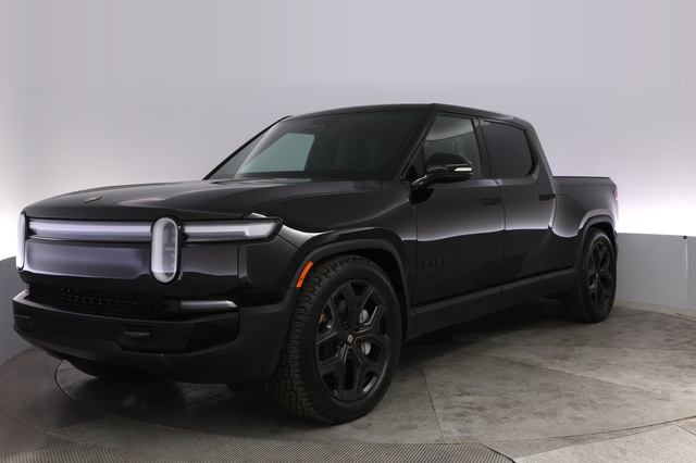 2026 Rivian R1T