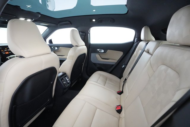 2021 Polestar 2 — photo 19 of 37