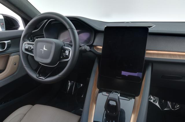 2021 Polestar 2 — photo 3 of 37