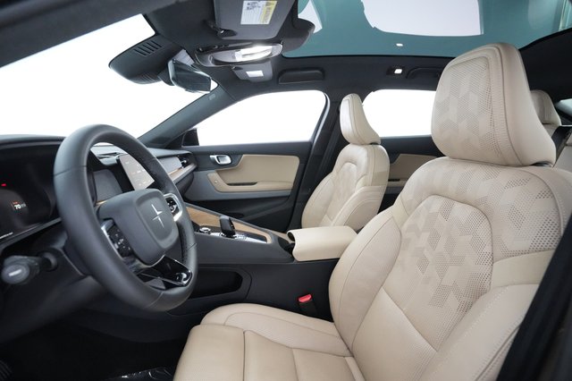 2021 Polestar 2 — photo 18 of 37