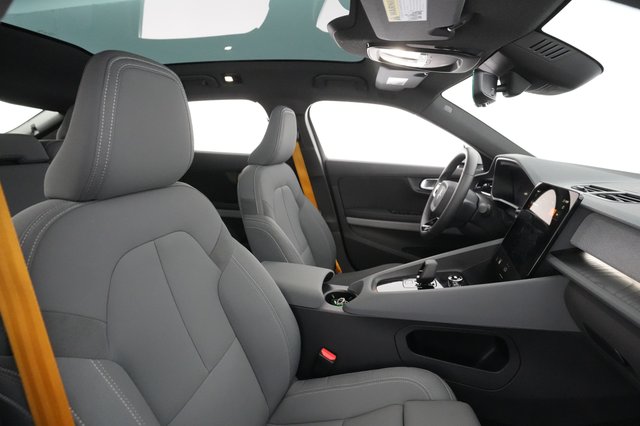 2021 Polestar 2 — photo 19 of 39
