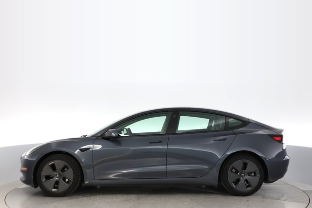 2023 Tesla Model 3 — photo 12 of 22