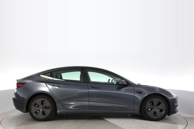 2023 Tesla Model 3 — photo 10 of 22