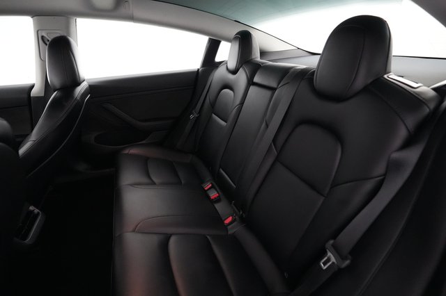 2023 Tesla Model 3 — photo 17 of 22