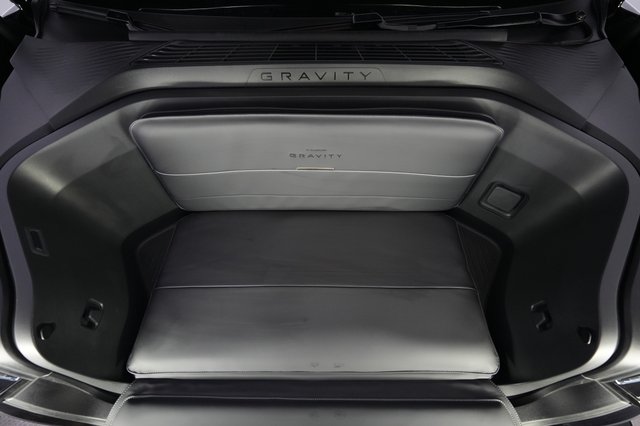2026 Lucid Gravity — photo 21 of 23