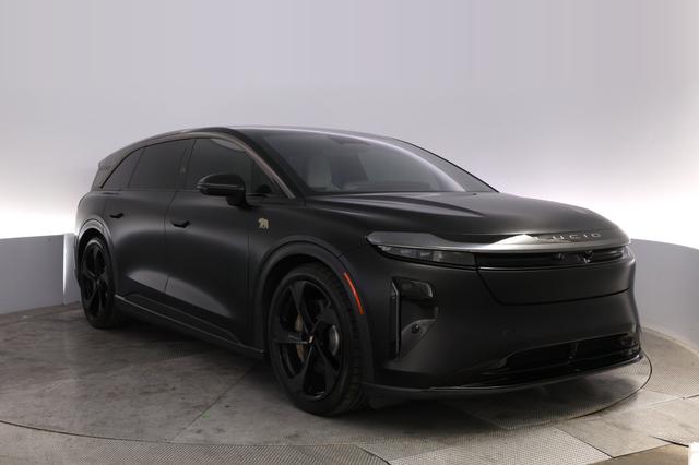 2026 Lucid Gravity — photo 10 of 23