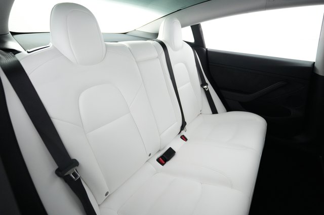2023 Tesla Model 3 — photo 4 of 24