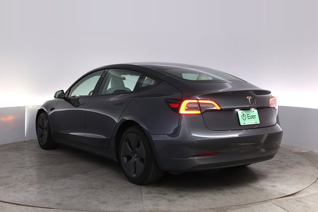 2023 Tesla Model 3 — photo 13 of 24
