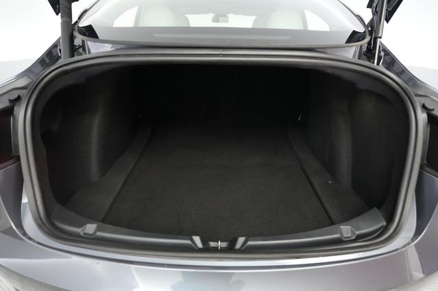 2023 Tesla Model 3 — photo 6 of 24