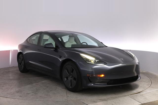 2023 Tesla Model 3 — photo 10 of 24
