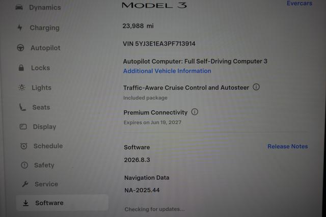 2023 Tesla Model 3 — photo 5 of 24