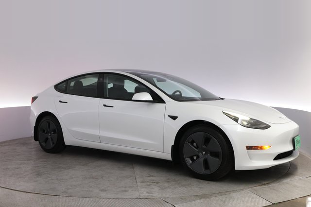 2023 Tesla Model 3 — photo 11 of 28