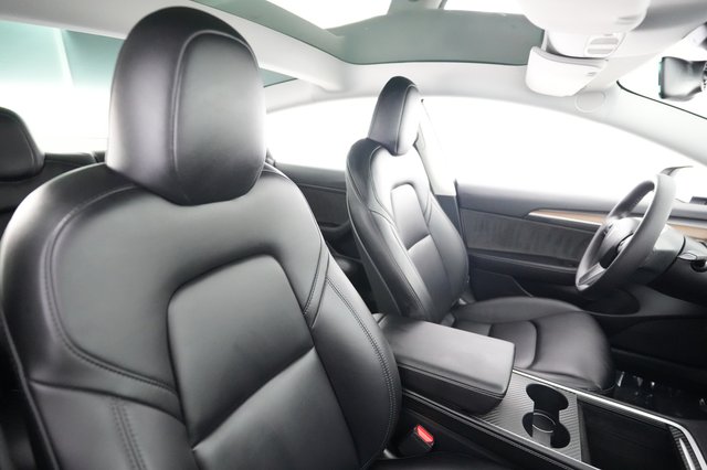 2023 Tesla Model 3 — photo 3 of 28
