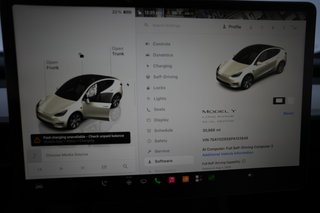 2023 Tesla Model Y — photo 5 of 23