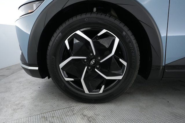 2024 Hyundai IONIQ 5 — photo 15 of 21