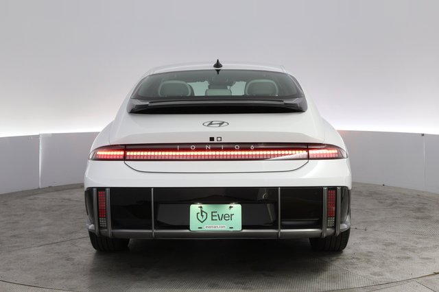 2024 Hyundai IONIQ 6 — photo 12 of 23